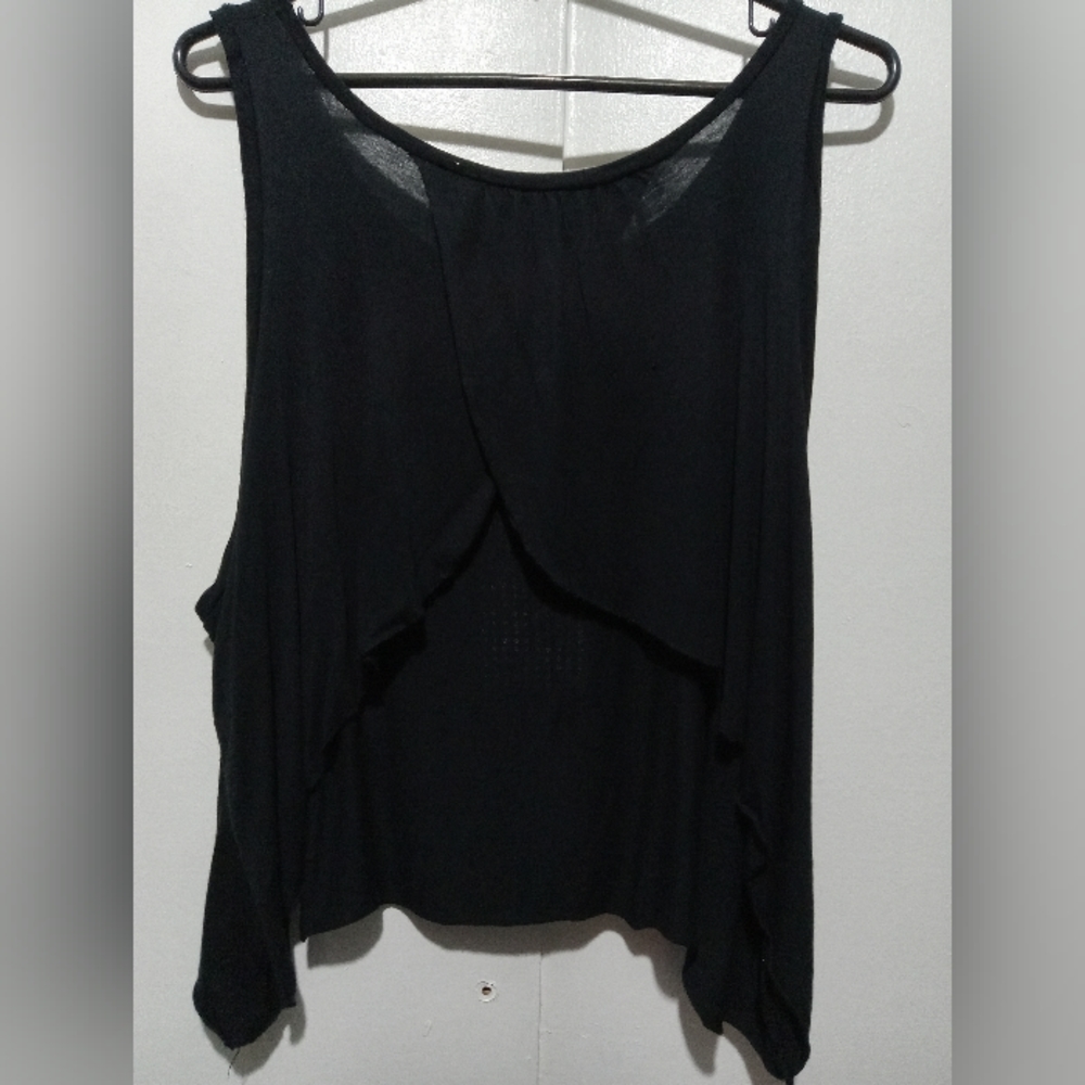 2 FOR $5 LADIES LARGE LOSE FIT TANK TOPS - Picture 3 of 9